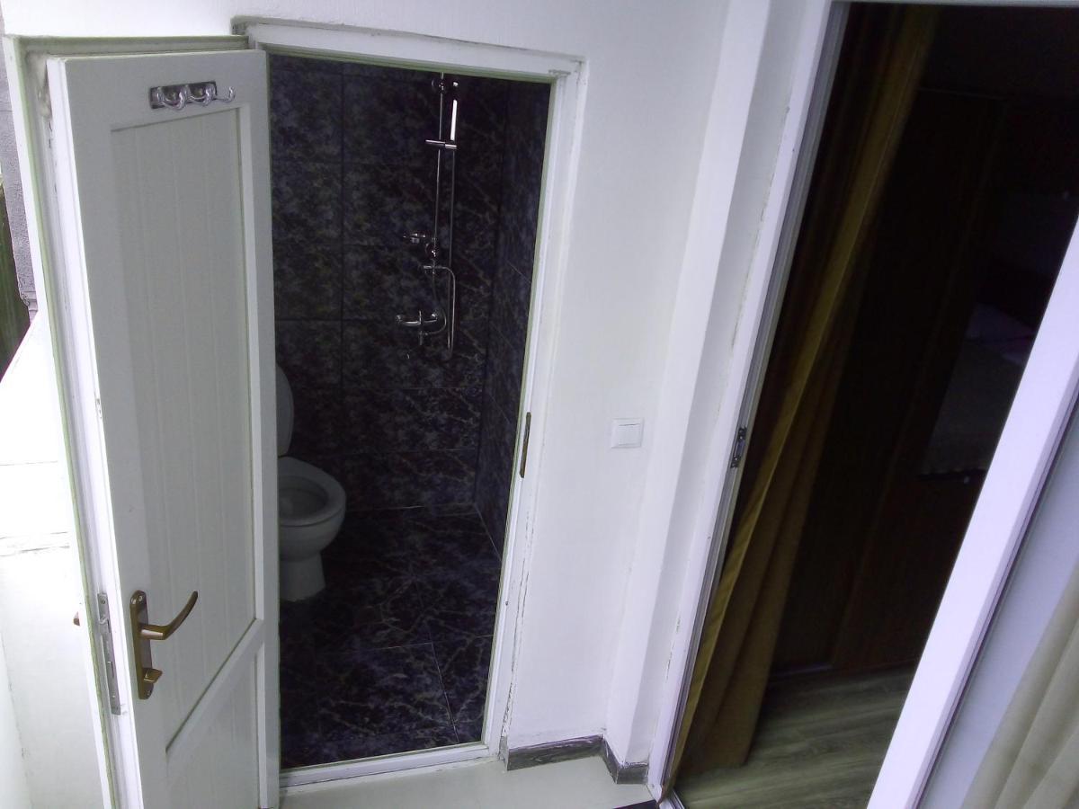 Tamazi Hotell Kobuleti Exteriör bild