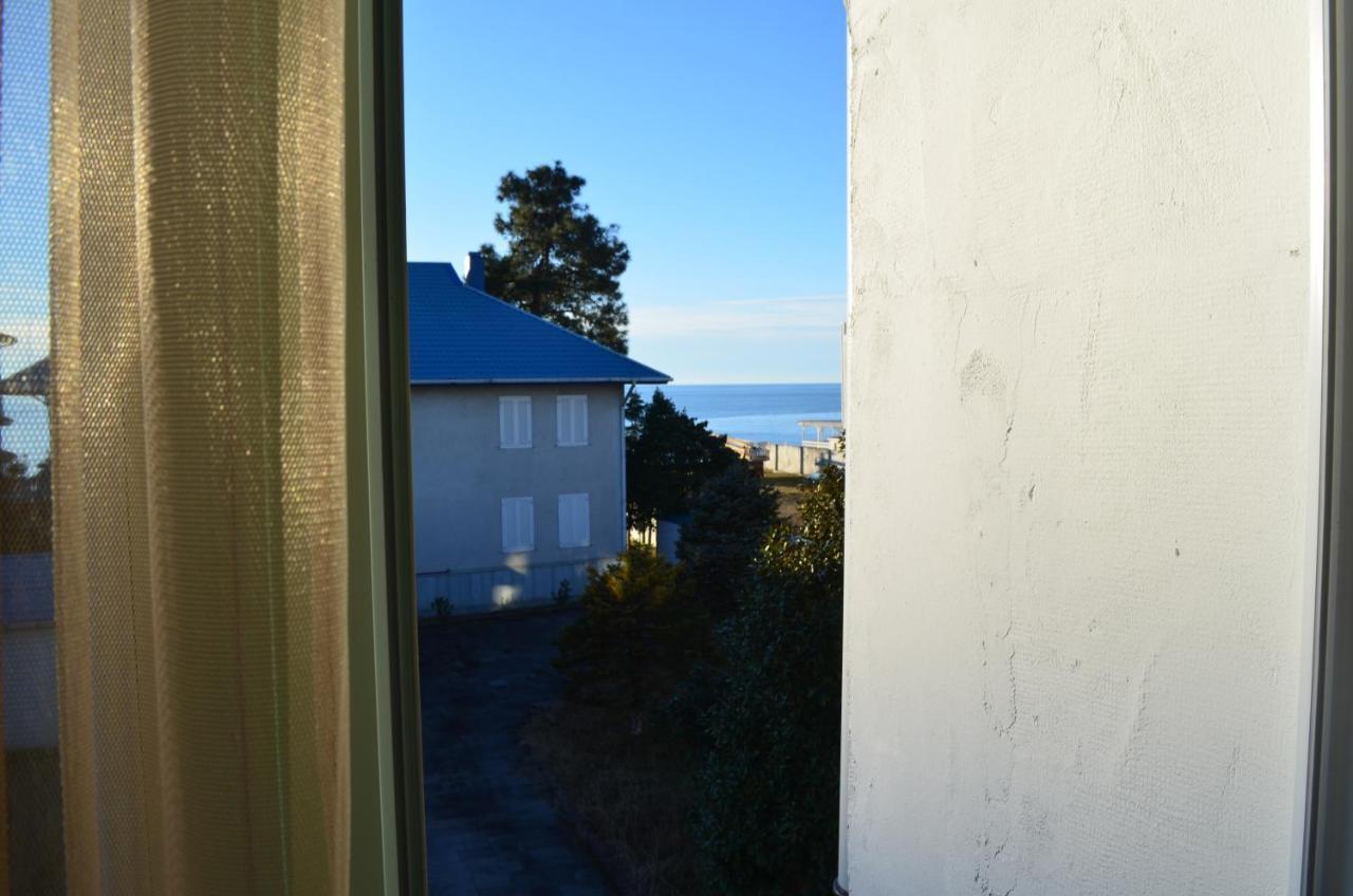 Tamazi Hotell Kobuleti Exteriör bild